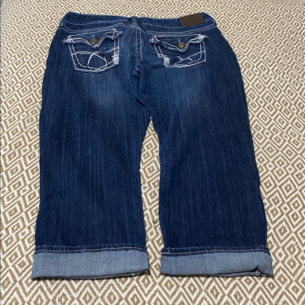Maurice’s denim super cute crop jeans. These would be great for spring/summer 🌞